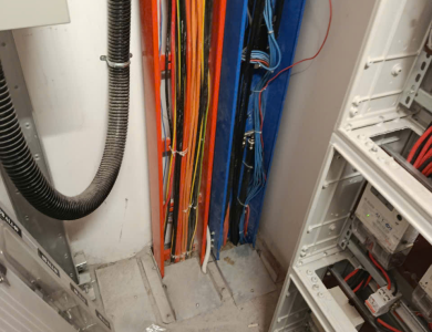 CÔNG TY HSMT - LẮP ĐẶT HỆ THỐNG ĐIỆN TOÀ NHÀ 